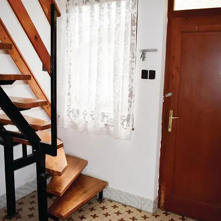 Three-bedroom Holiday In Balatonszemes
